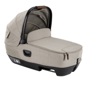 Vista diagonale - Seggiolino auto i-Size 40-105 cm Nuna Cari Aire