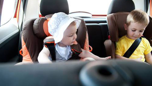 giochi da fare in auto con i bambini - cercaseggiolini