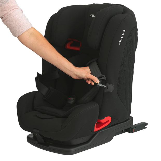 Le mini tasche per cinture che facilitano il posizionamento del bambino su Nuna Myti